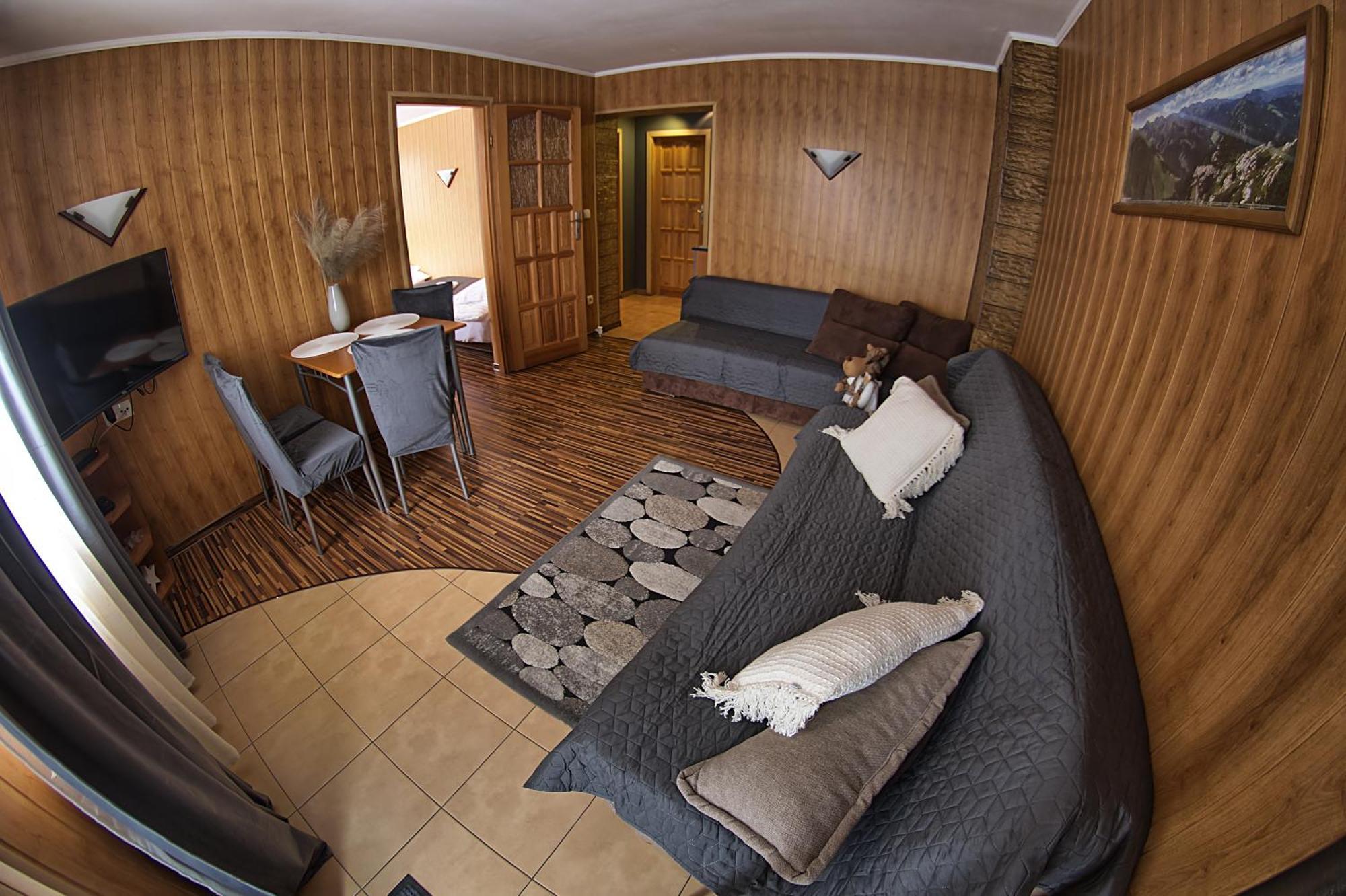 Pod Kolejka Apartment