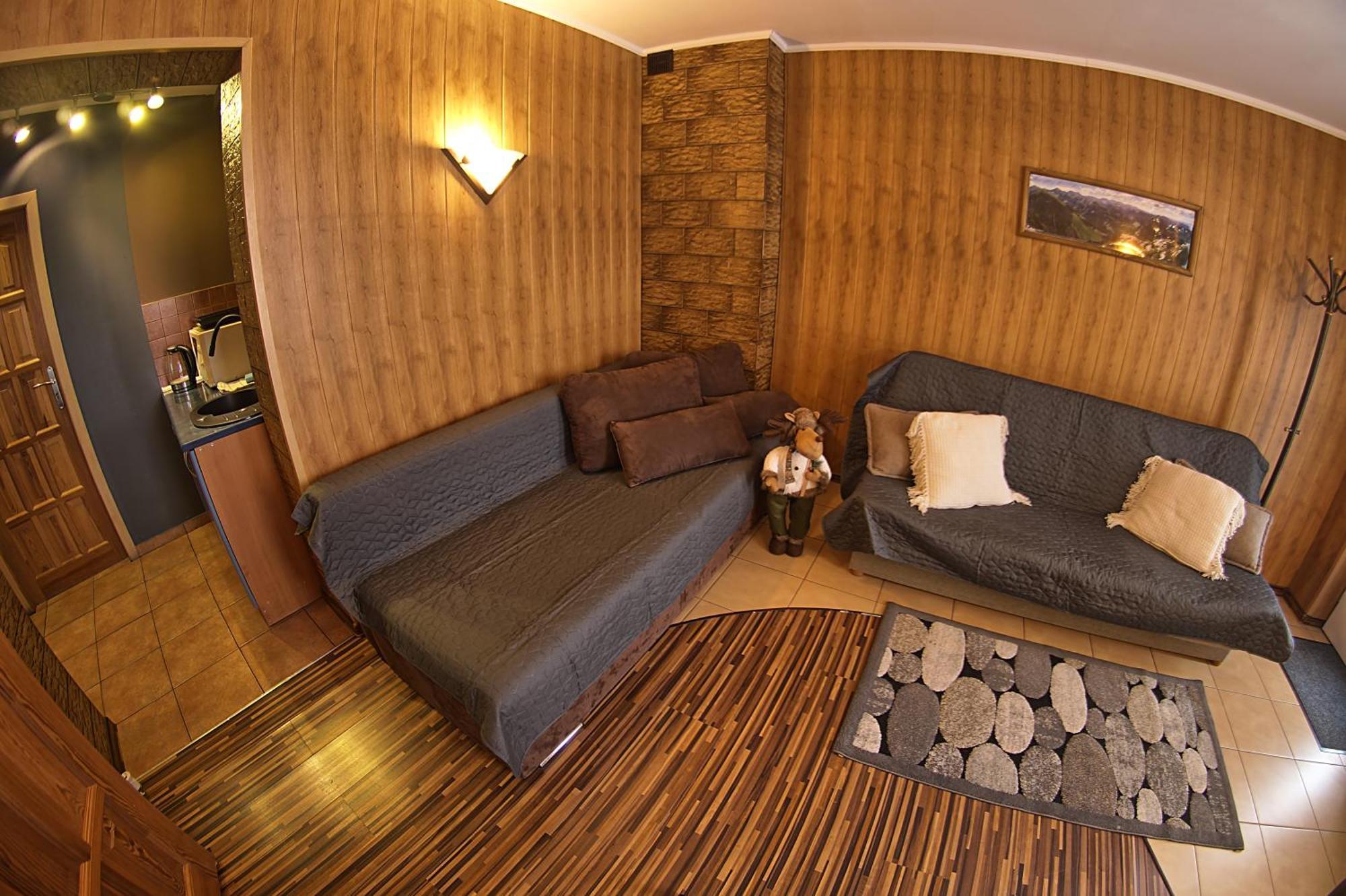 Pod Kolejka Apartment *